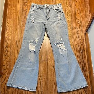Distressed Light Blue Women's Jeans